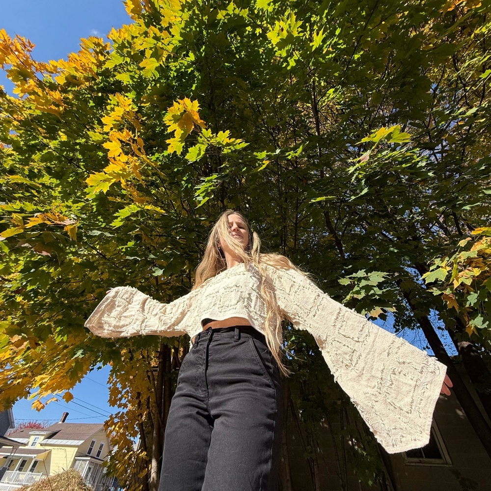 @threeonthetree IS LIVE 🌼 LIKE THIS LISTING TO BE NOTIFIED WHEN I GO LIVE - Picture 5 of 10